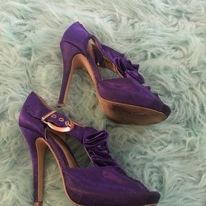 Liliana size 7 stilettos purple